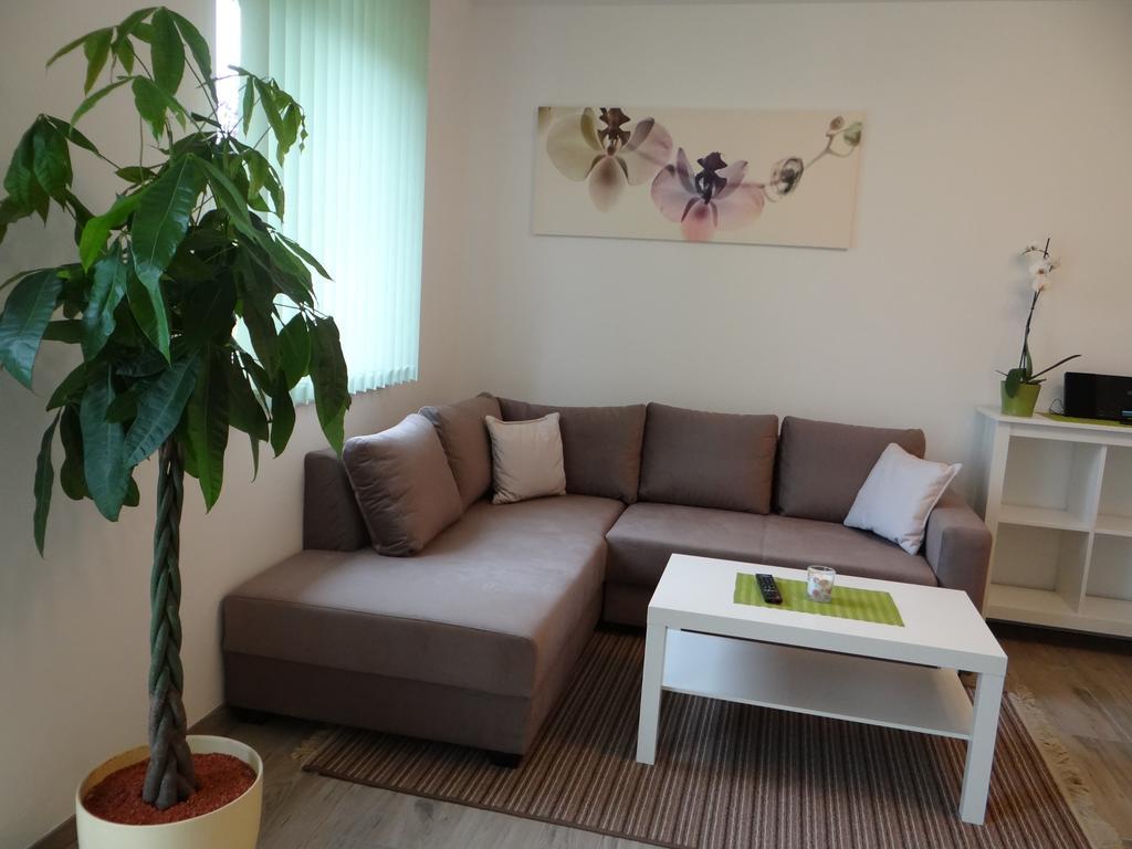 Ferienwohnung Albel Velden am Woerthersee Luaran gambar
